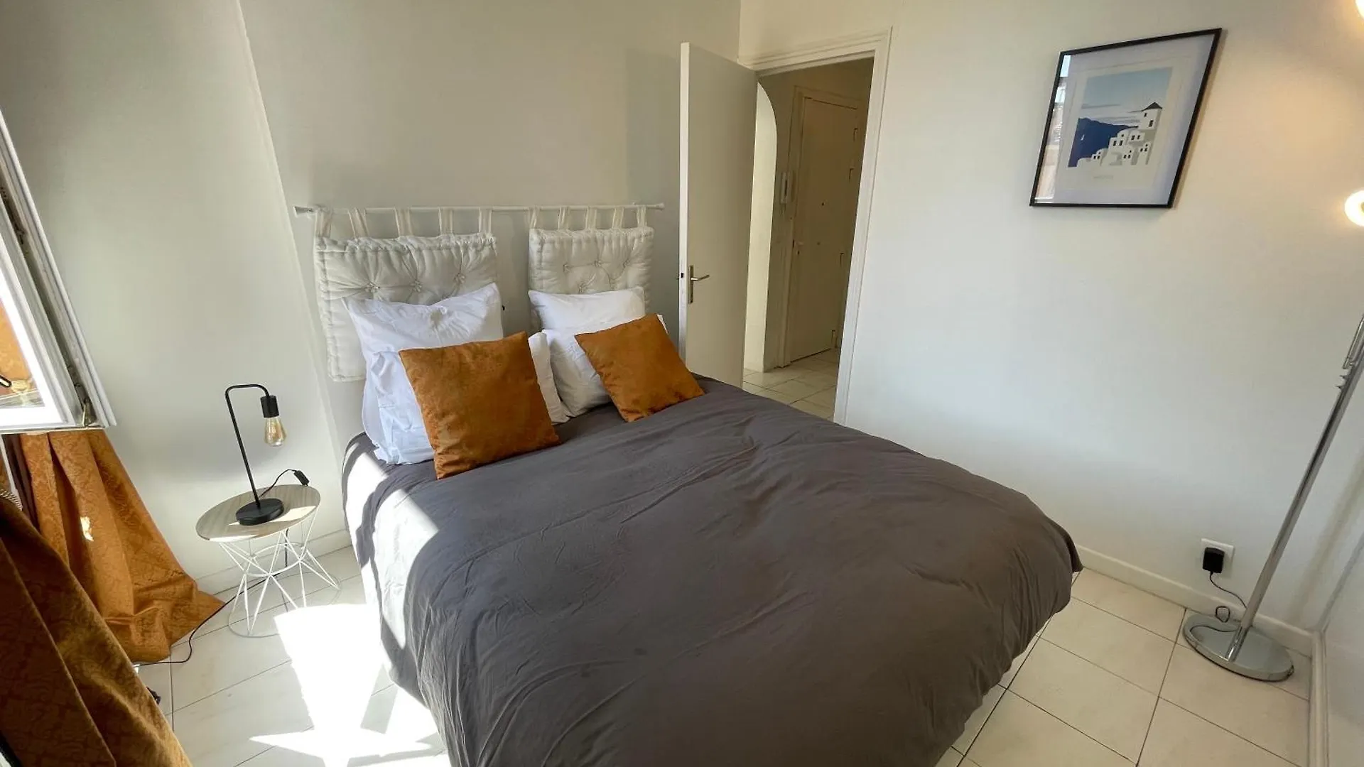 Frontiere Monaco, 2 Pieces, Centre Beausoleil Apartment