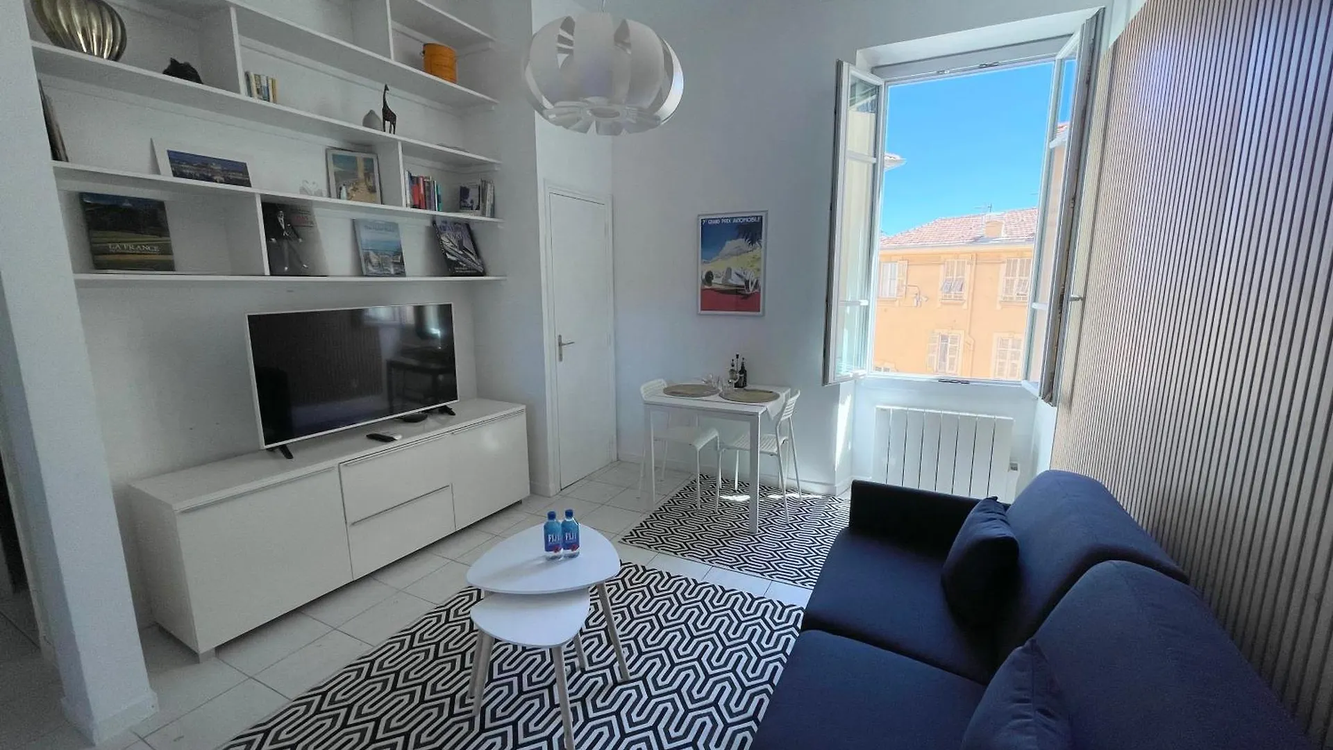 Frontiere Monaco, 2 Pieces, Centre Beausoleil Apartment